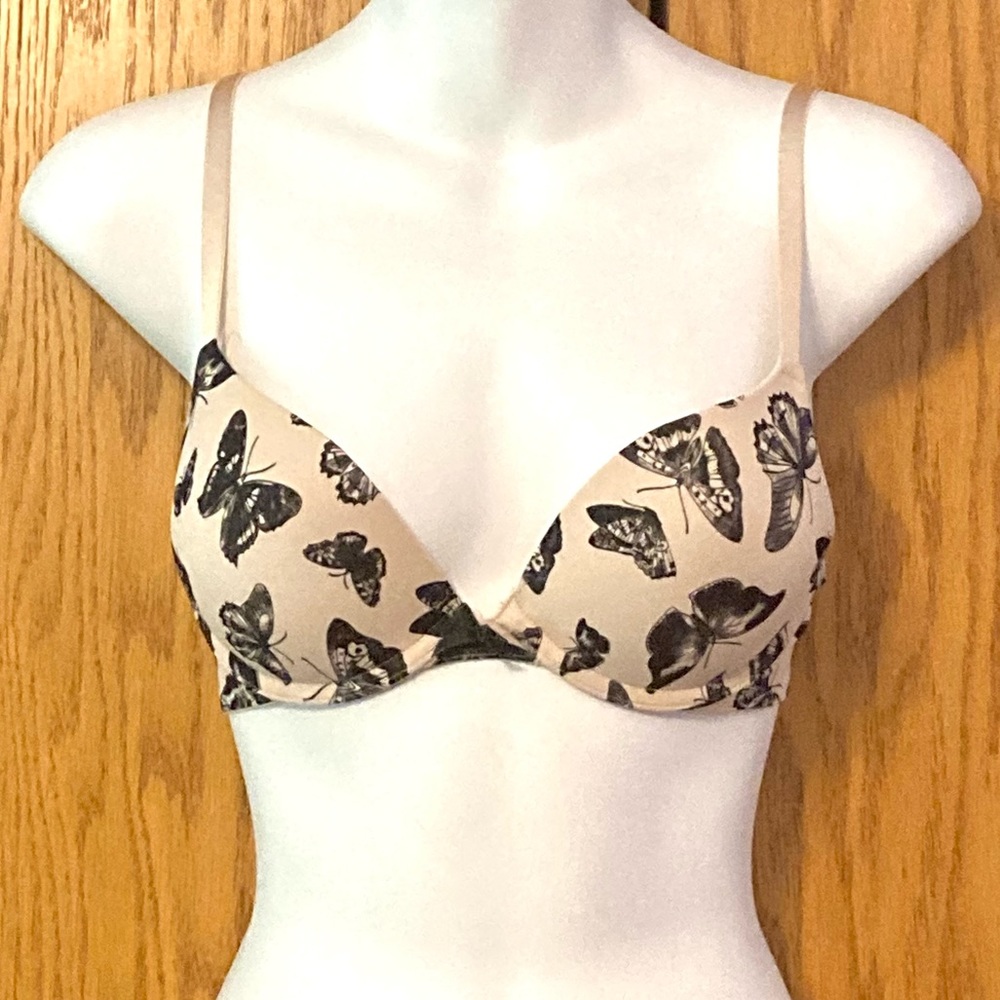 Xhilaration Perfect T-Shirt Push Up Bra 32B